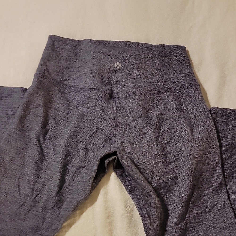 Lululemon Hearher Gray High Waisted 25in Leggings